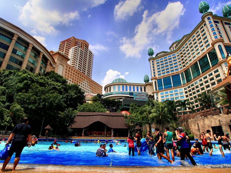 4. Sunway Lagoon